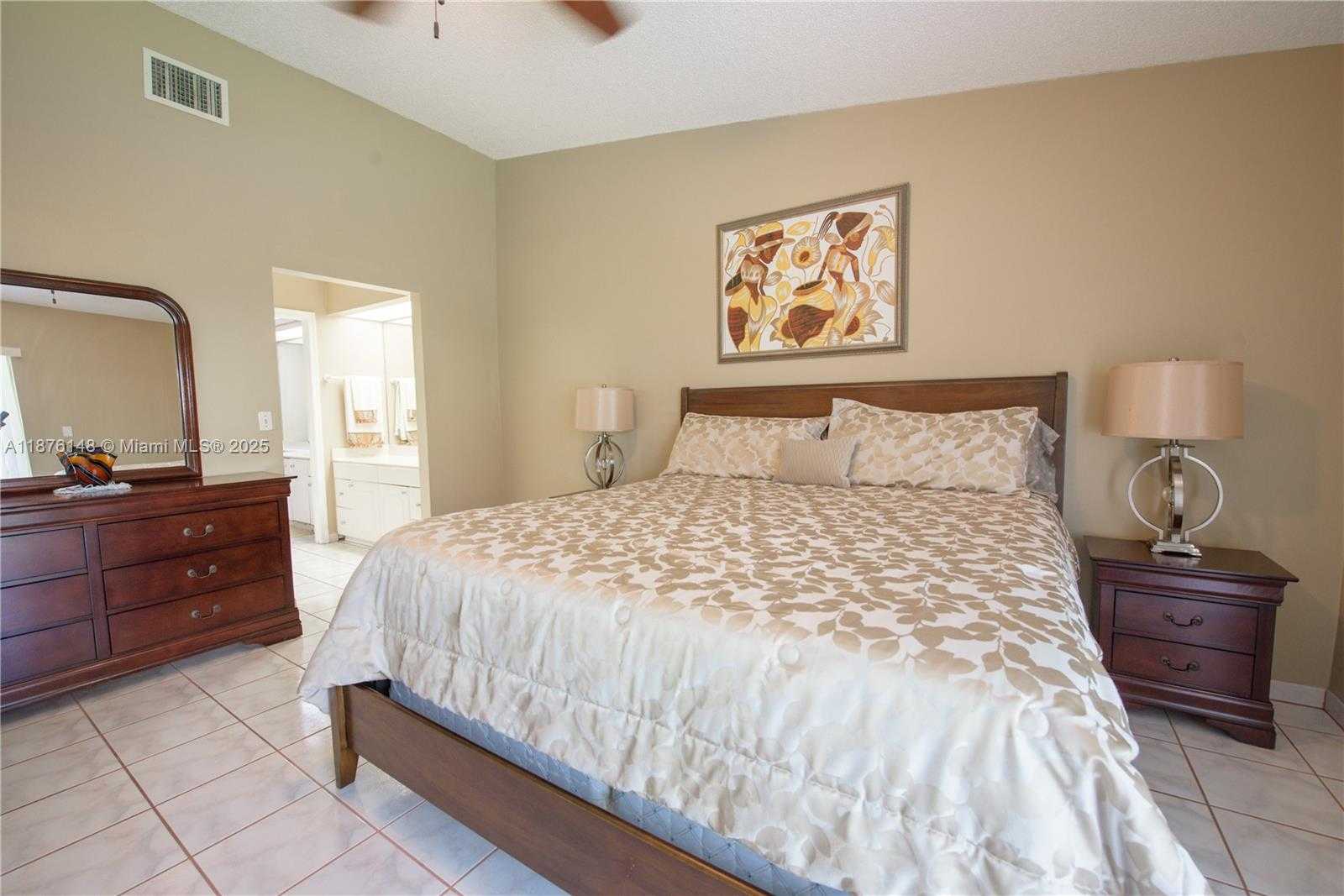 Small Image of 2585 SOUTH EAST 7TH PL, Homestead Number 12