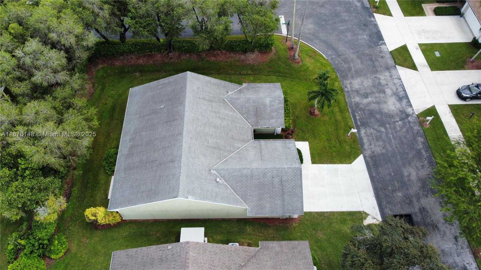Small Image of 2585 SOUTH EAST 7TH PL, Homestead Number 30