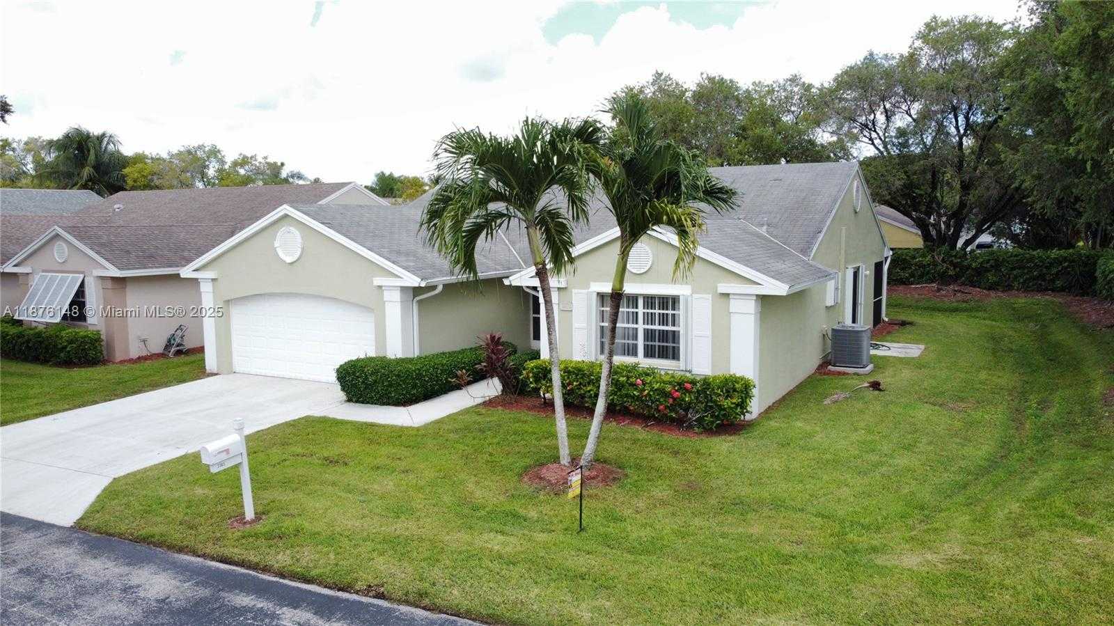Small Image of 2585 SOUTH EAST 7TH PL, Homestead Number 32