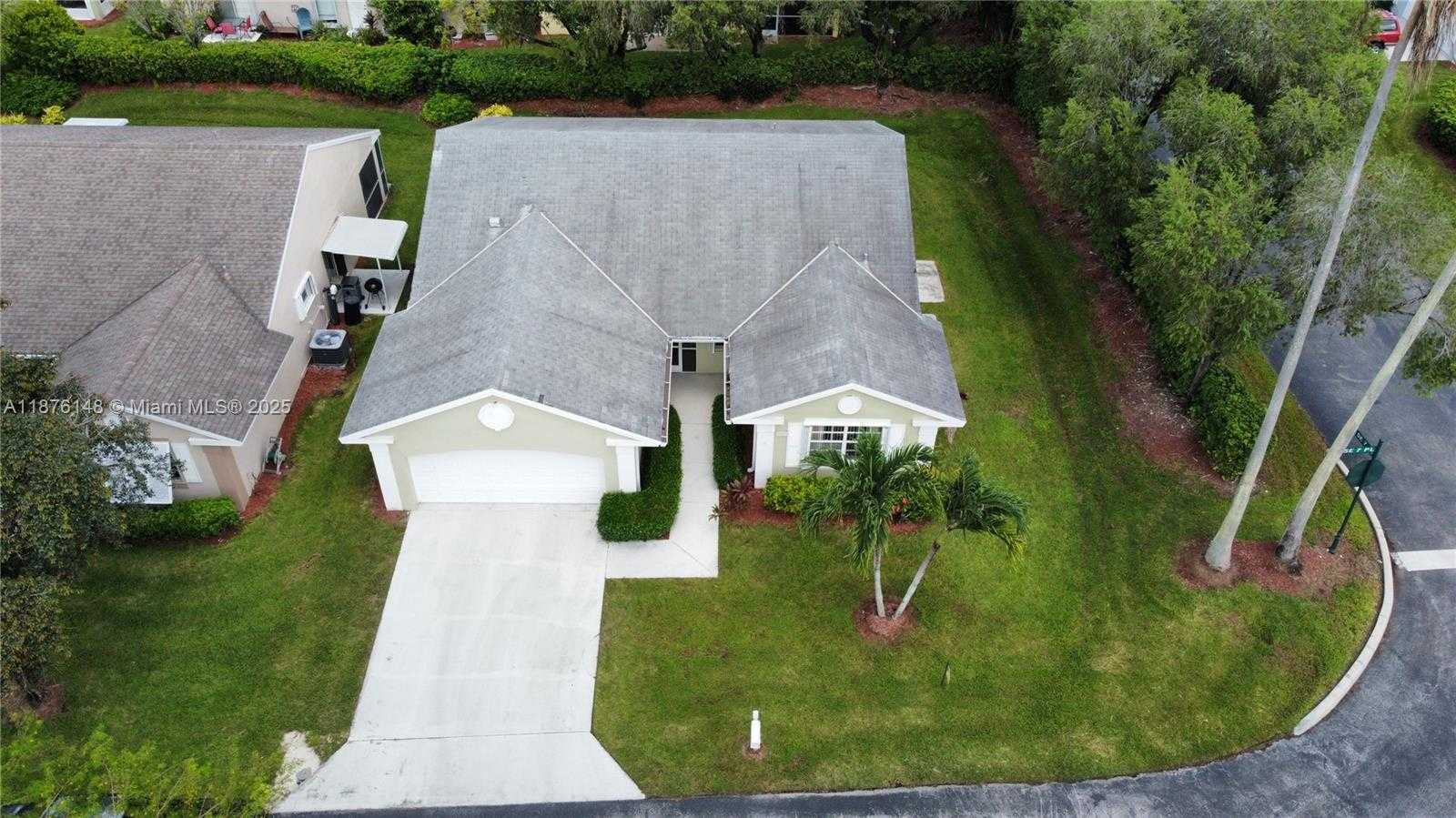 Small Image of 2585 SOUTH EAST 7TH PL, Homestead Number 33