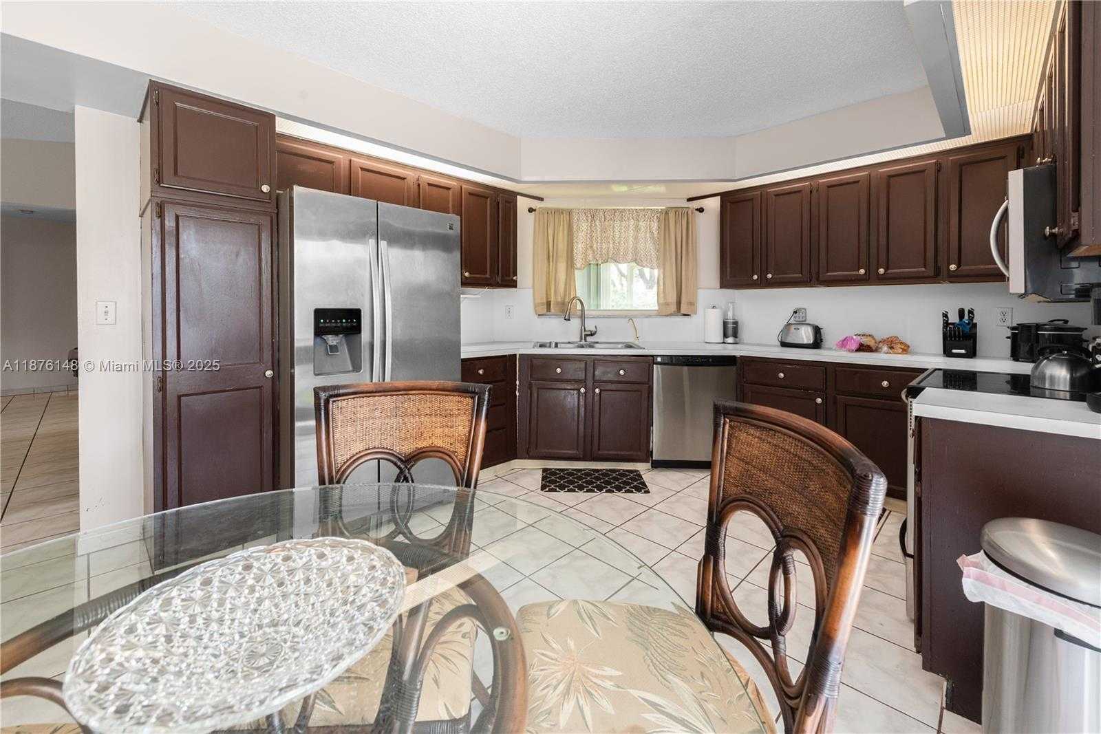 Small Image of 2585 SOUTH EAST 7TH PL, Homestead Number 8