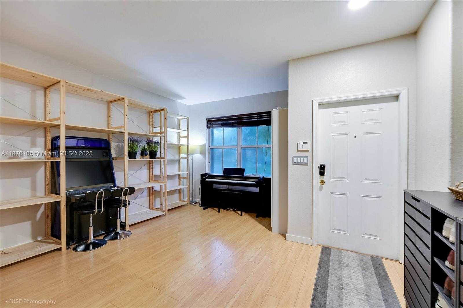 Small Image of 1433 SOUTH EAST 20TH RD, Homestead Number 4
