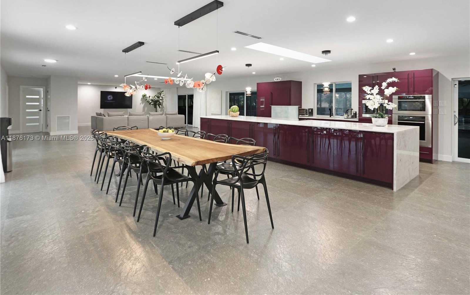 Small Image of 840 SOUTH SOUTHLAKE DR, Hollywood Number 13