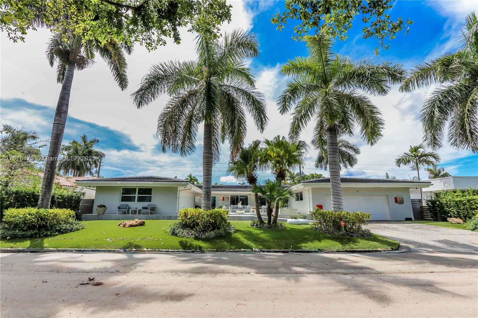 Small Image of 840 SOUTH SOUTHLAKE DR, Hollywood Number 49