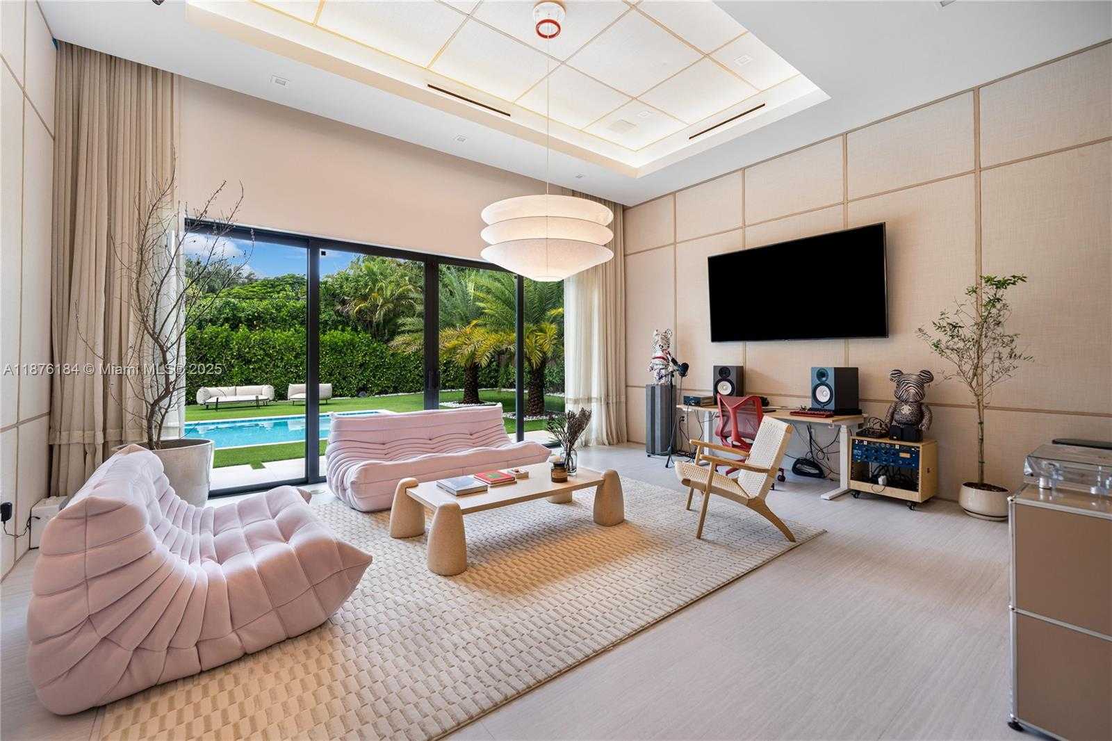 Small Image of 12820 SOUTH WEST 80TH AVE, Pinecrest Number 16