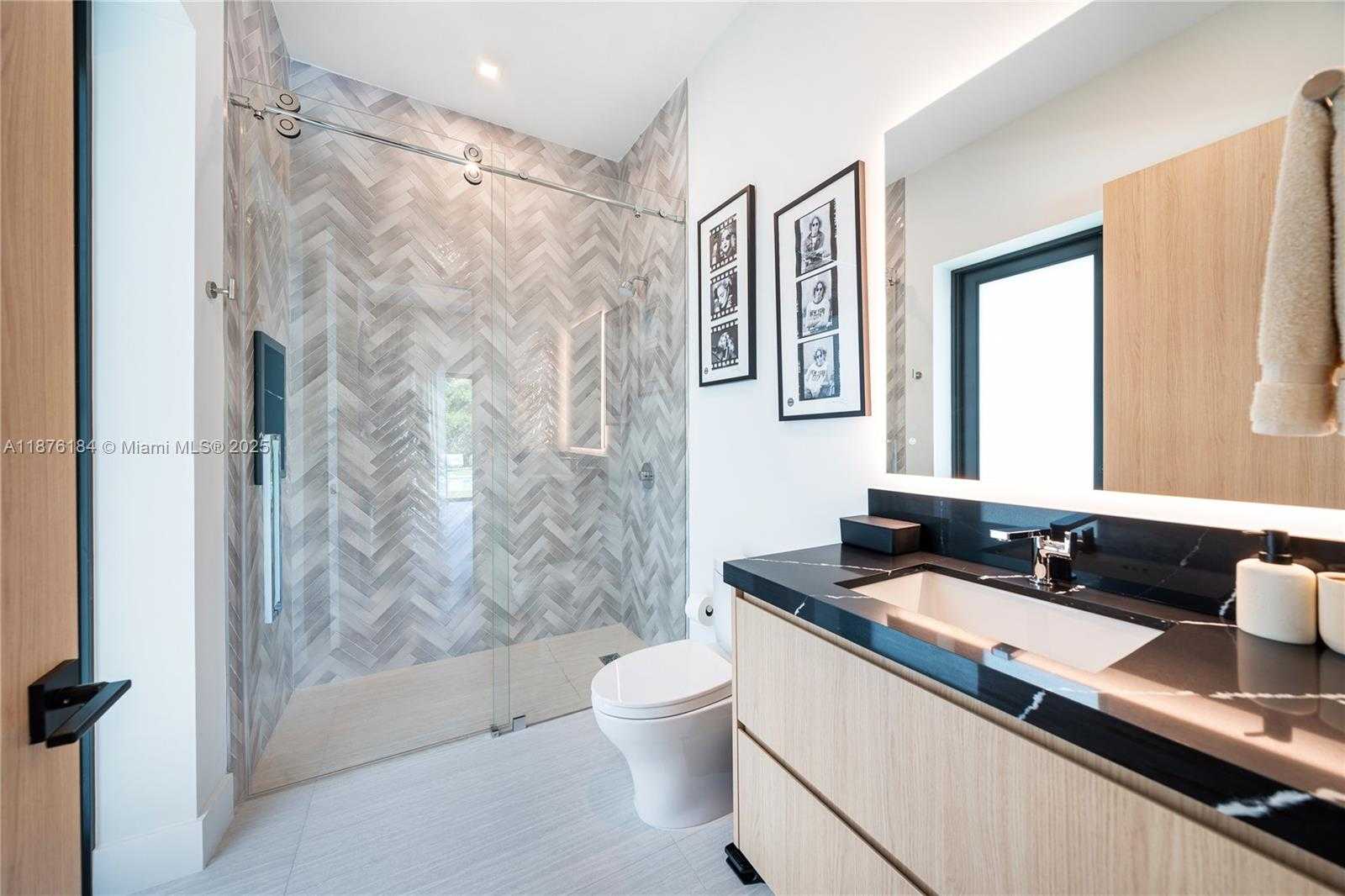 Small Image of 12820 SOUTH WEST 80TH AVE, Pinecrest Number 25