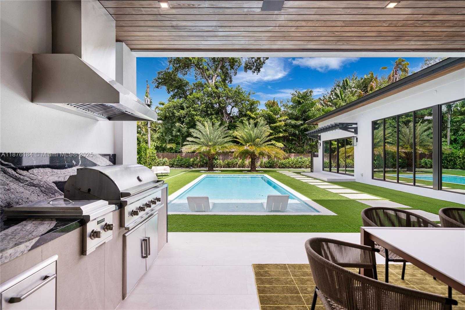 Small Image of 12820 SOUTH WEST 80TH AVE, Pinecrest Number 26