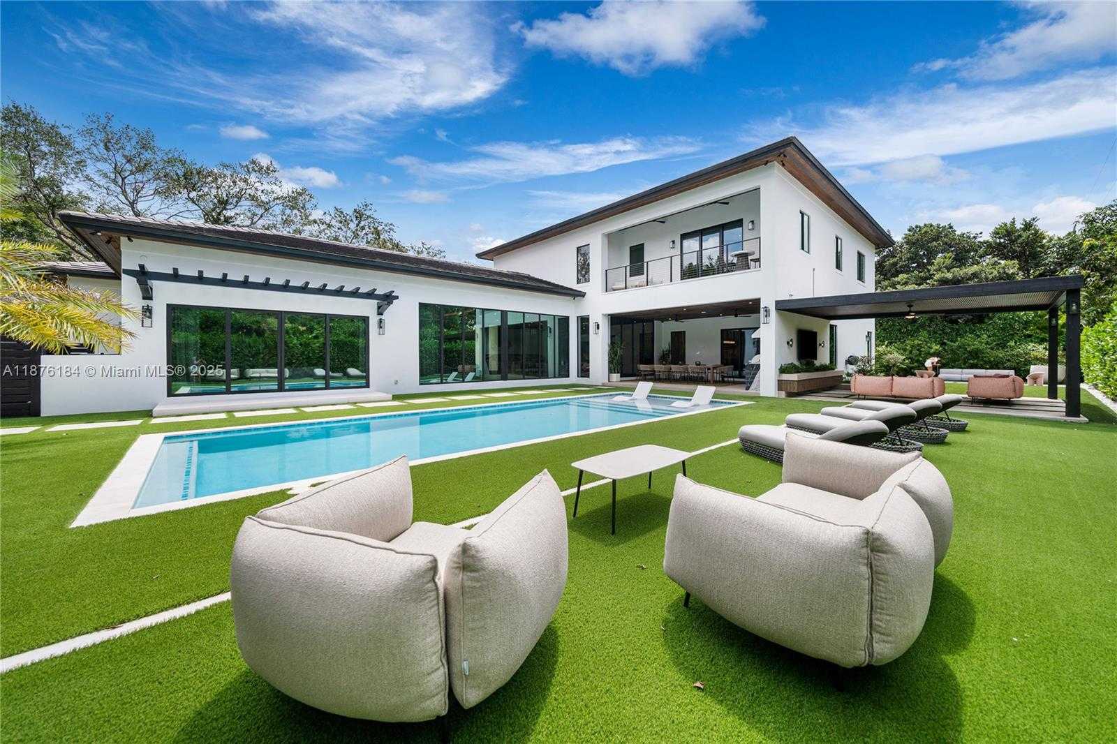Small Image of 12820 SOUTH WEST 80TH AVE, Pinecrest Number 44