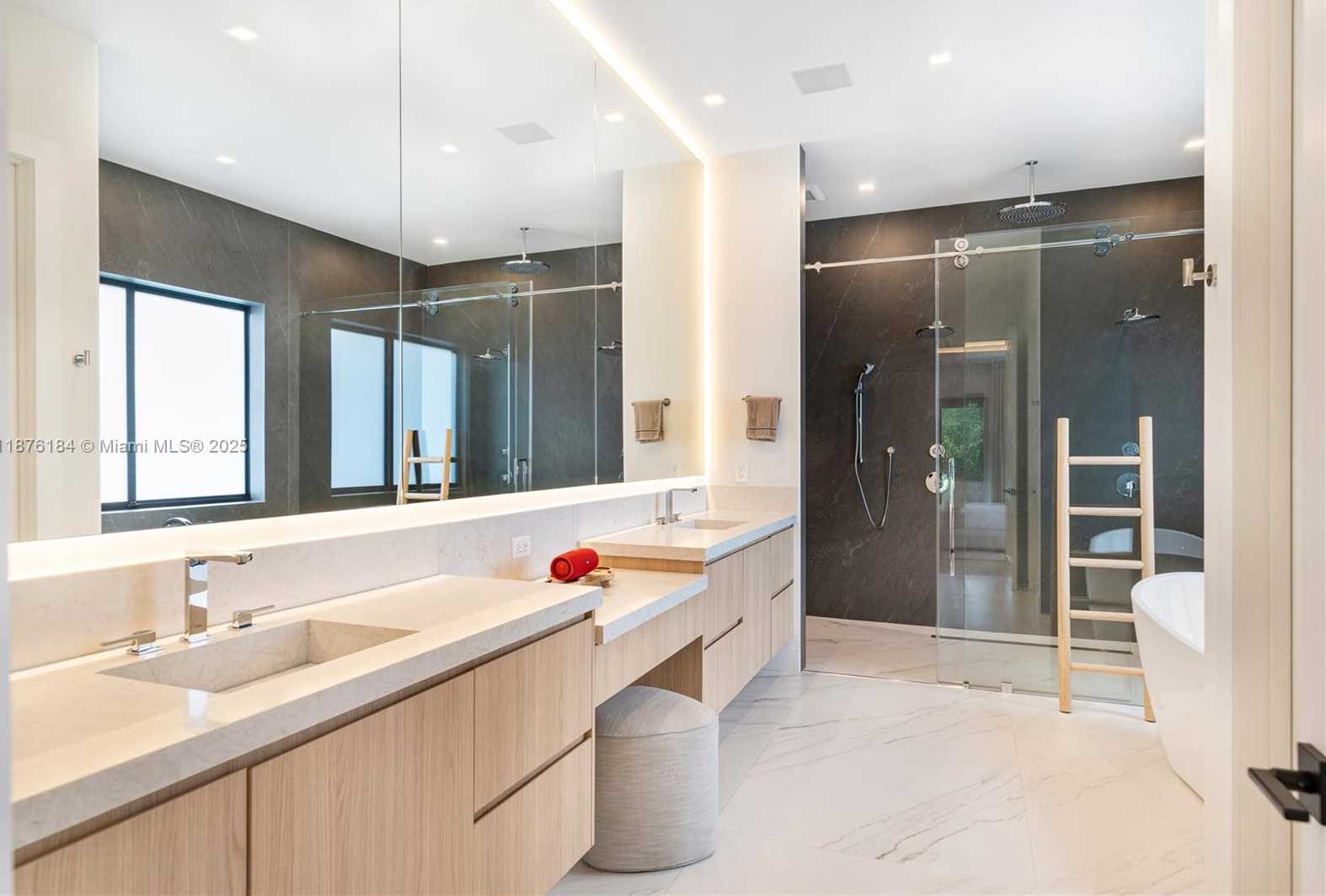 Small Image of 12820 SOUTH WEST 80TH AVE, Pinecrest Number 60