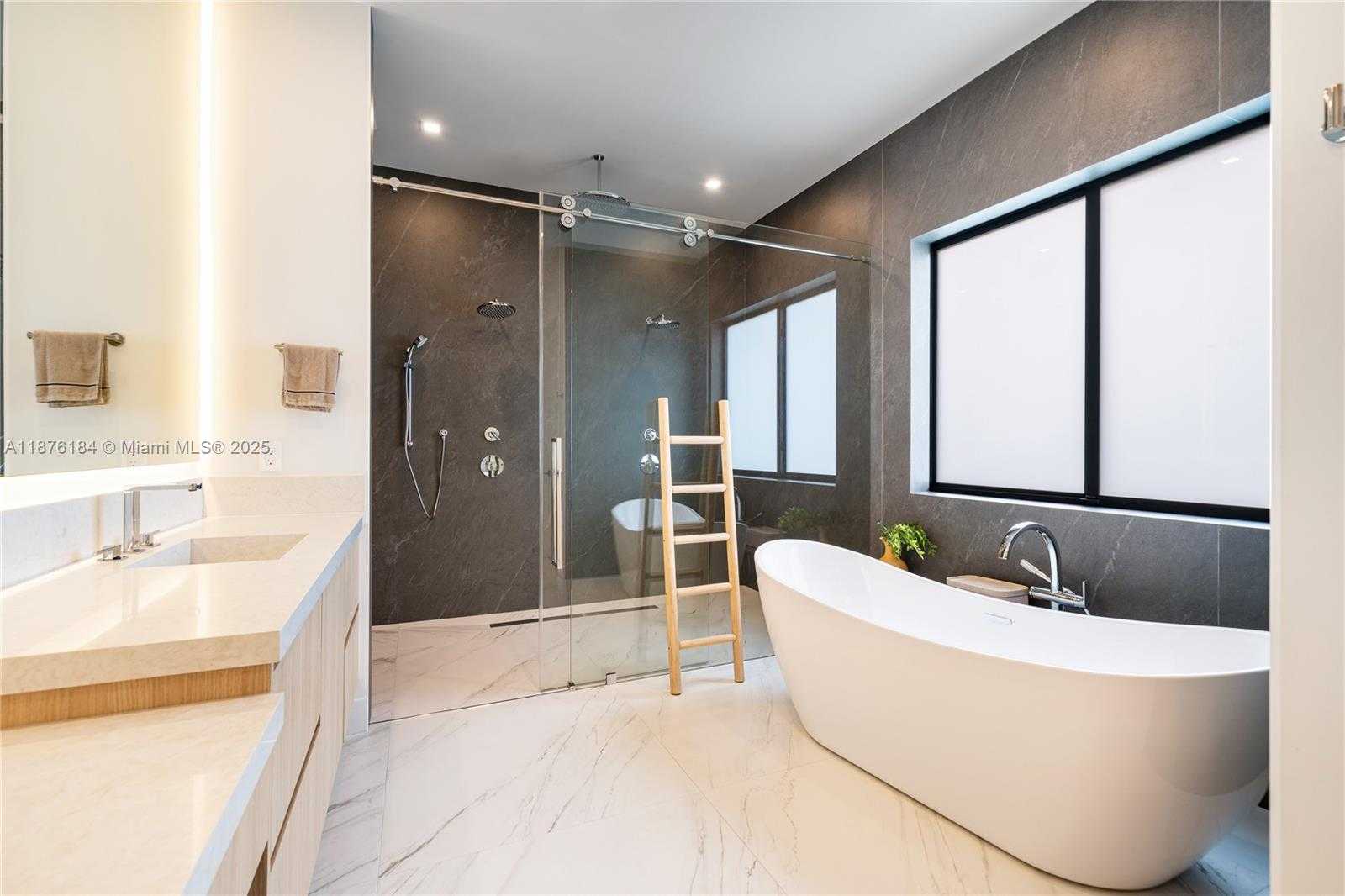 Small Image of 12820 SOUTH WEST 80TH AVE, Pinecrest Number 61