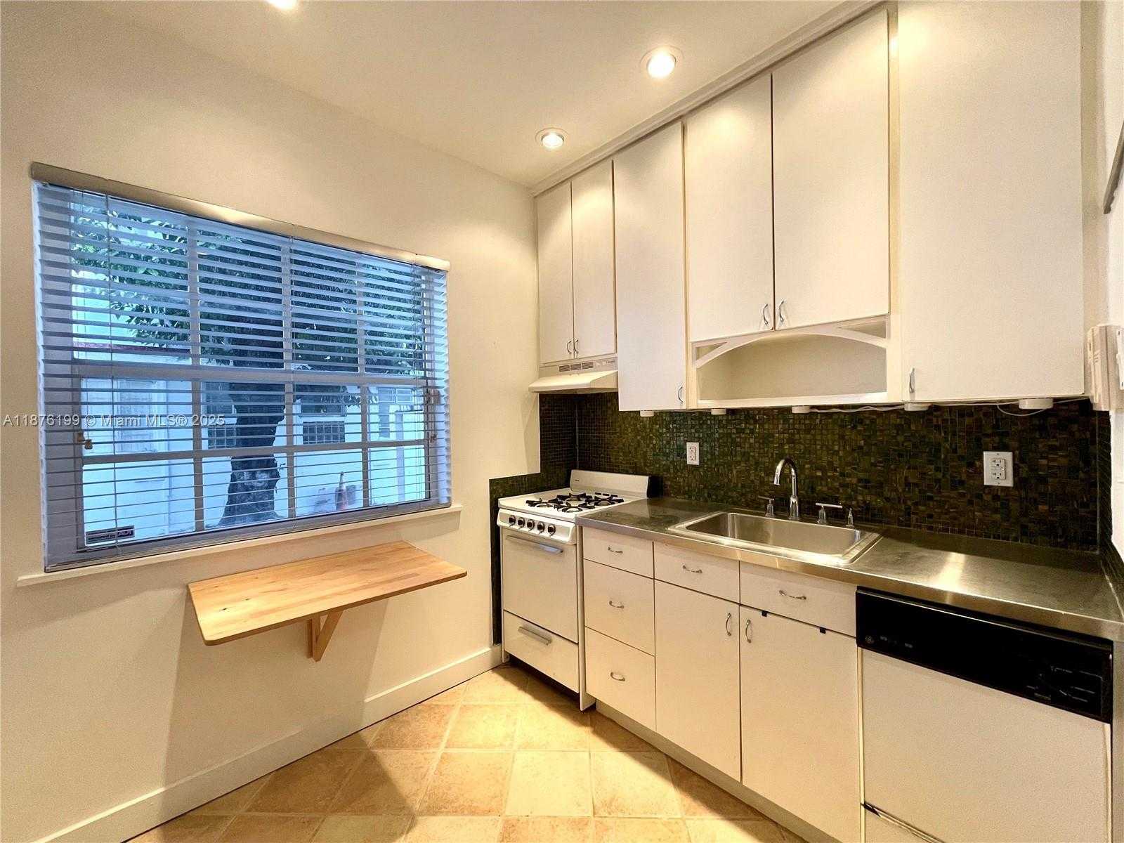 Small Image of 1307 EUCLID AVE #2, Miami Beach Number 9
