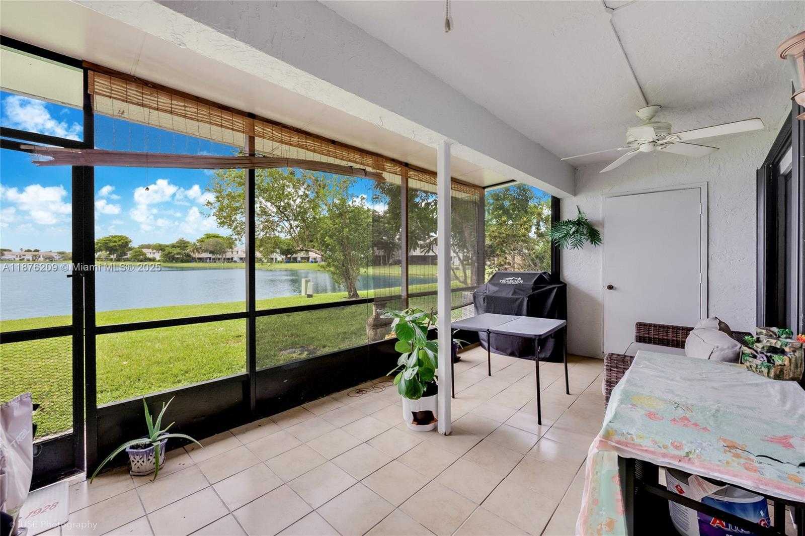 Small Image of 400 NORTH WEST 103RD TER, Pembroke Pines Number 12