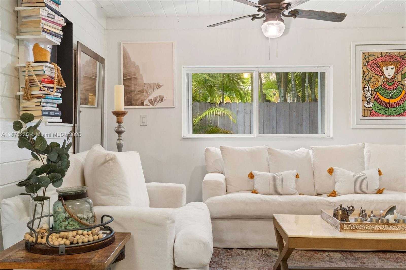 Small Image of 6202 SOUTH WEST 65TH AVE, South Miami Number 3