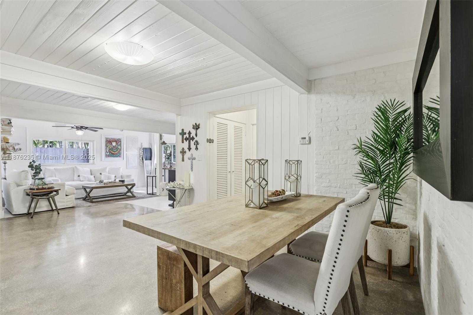 Small Image of 6202 SOUTH WEST 65TH AVE, South Miami Number 34