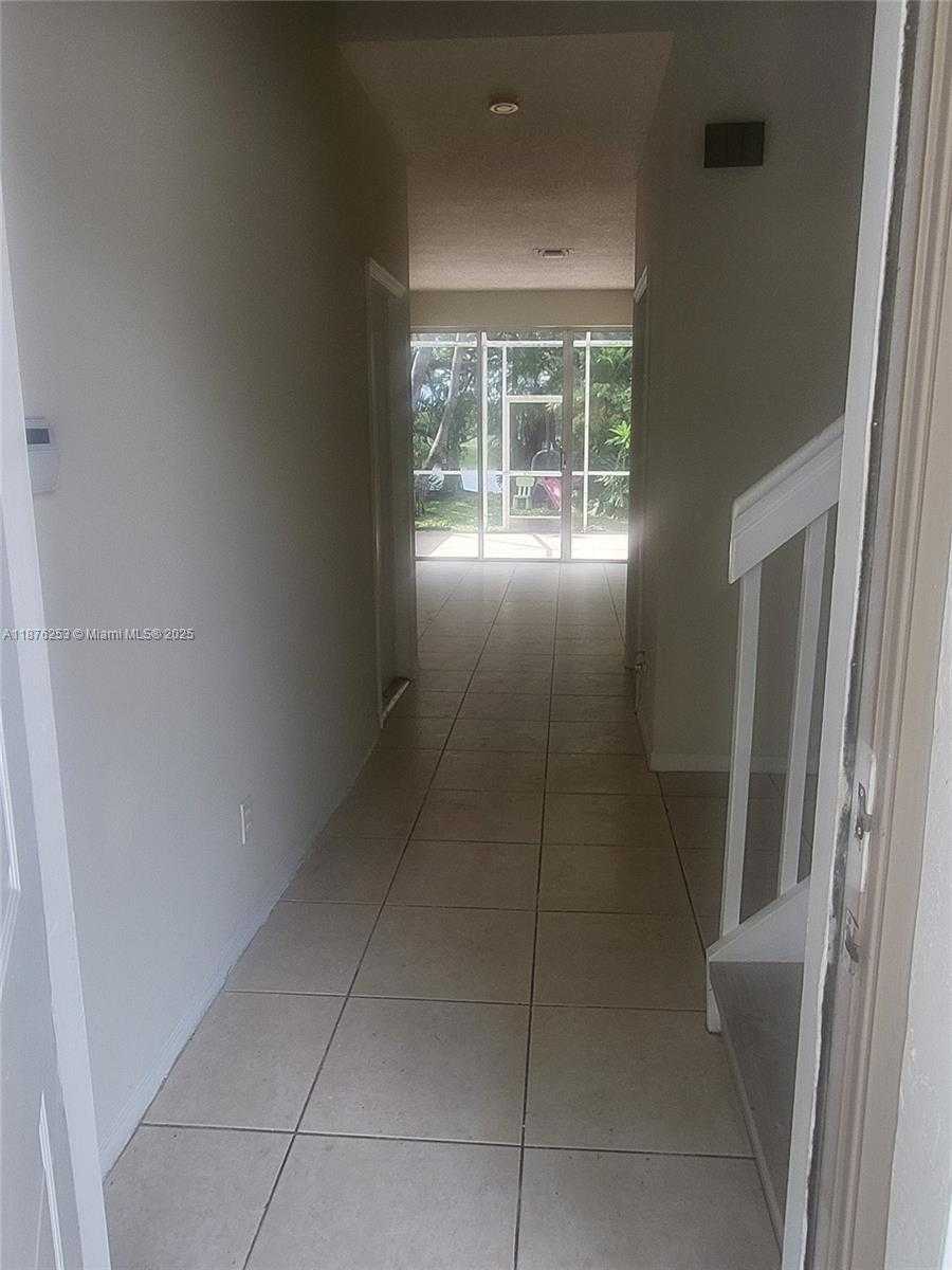 Small Image of 13012 NORTH WEST 8TH ST, Pembroke Pines Number 14