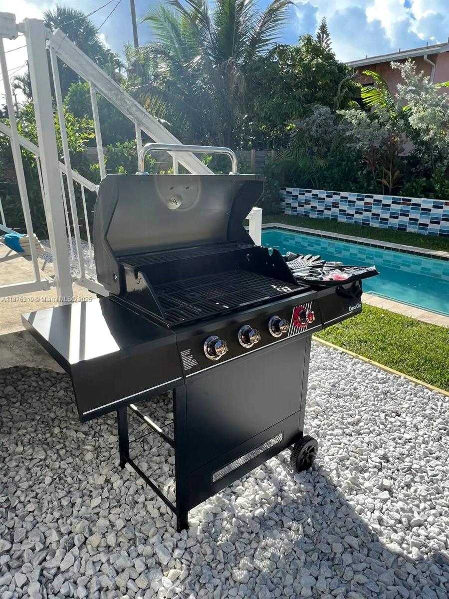 Small Image of 808 SOUTH WEST 29TH ST, Fort Lauderdale Number 27