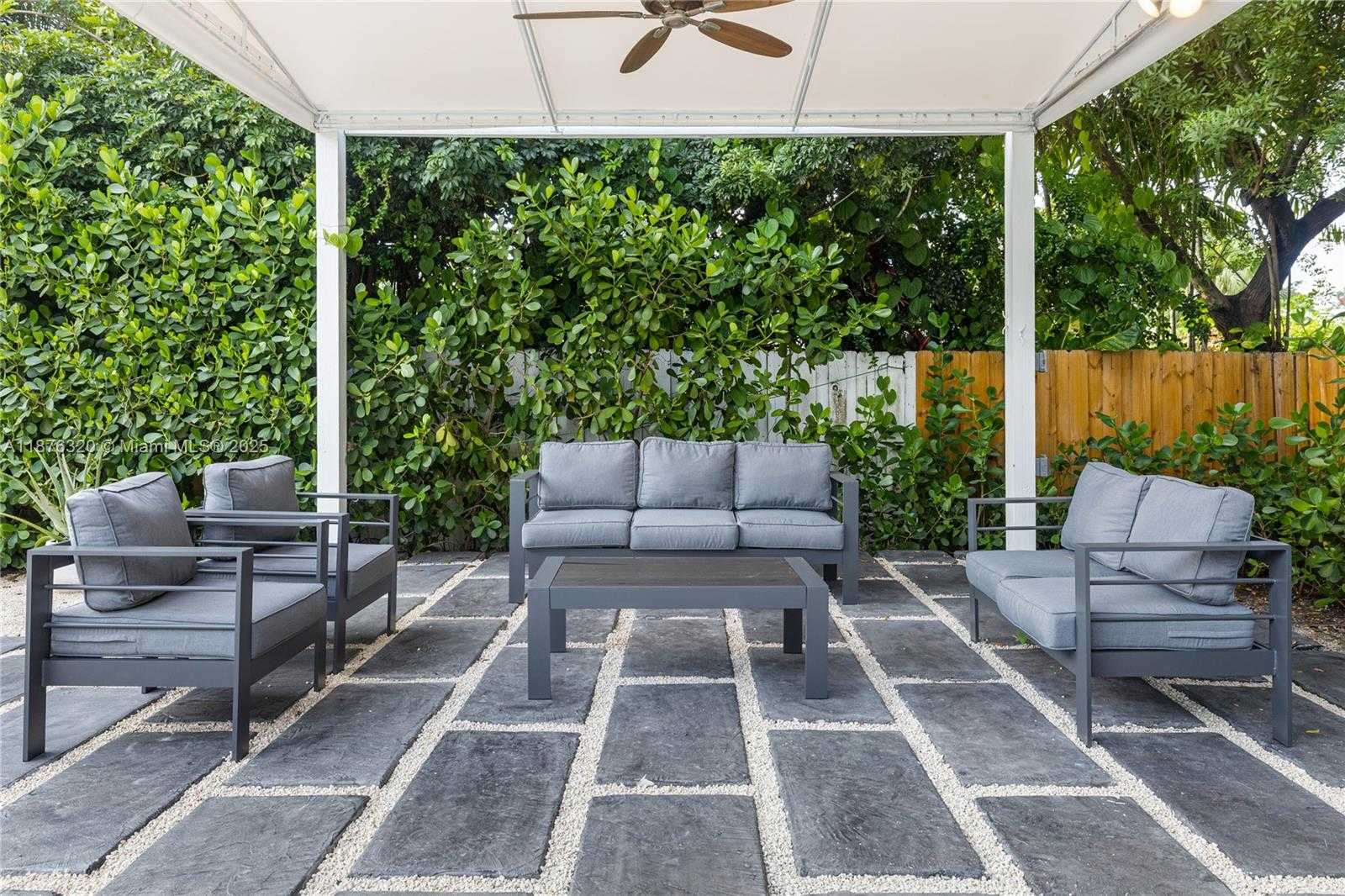 Small Image of 11403 NORTH EAST 8TH AVE, Biscayne Park Number 41