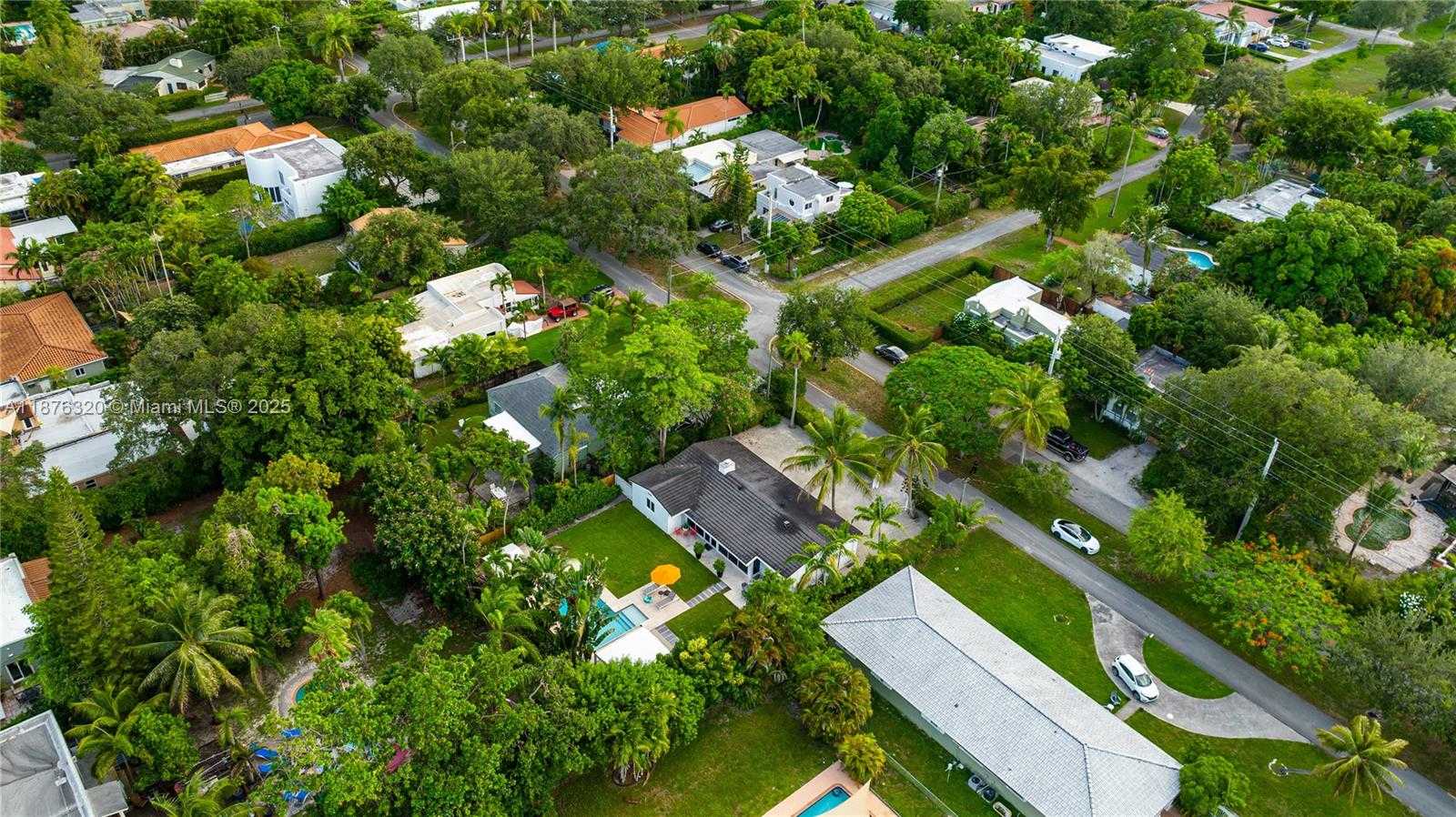 Small Image of 11403 NORTH EAST 8TH AVE, Biscayne Park Number 55