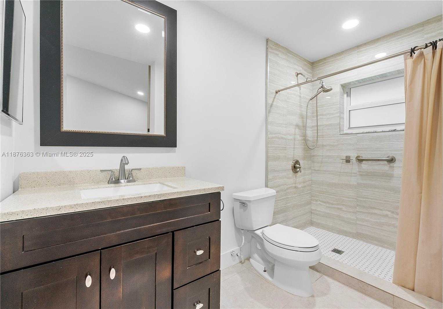 Small Image of 4931 NORTH WEST 83RD TER, Lauderhill Number 19