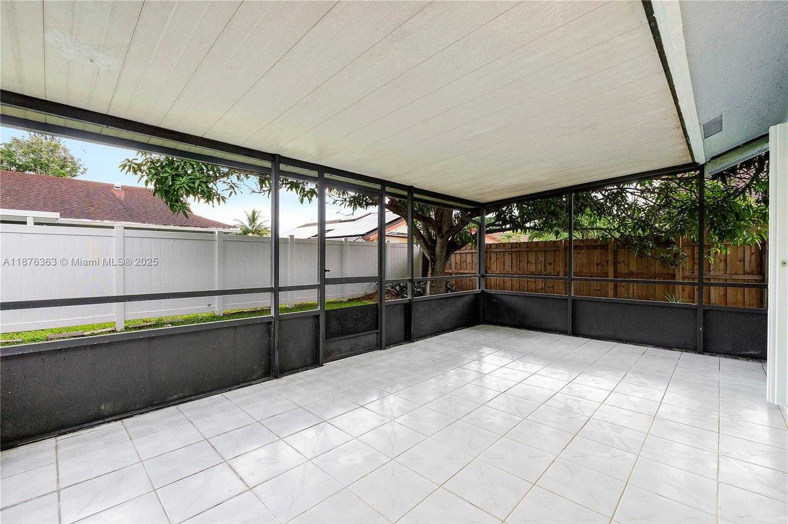 Small Image of 4931 NORTH WEST 83RD TER, Lauderhill Number 24