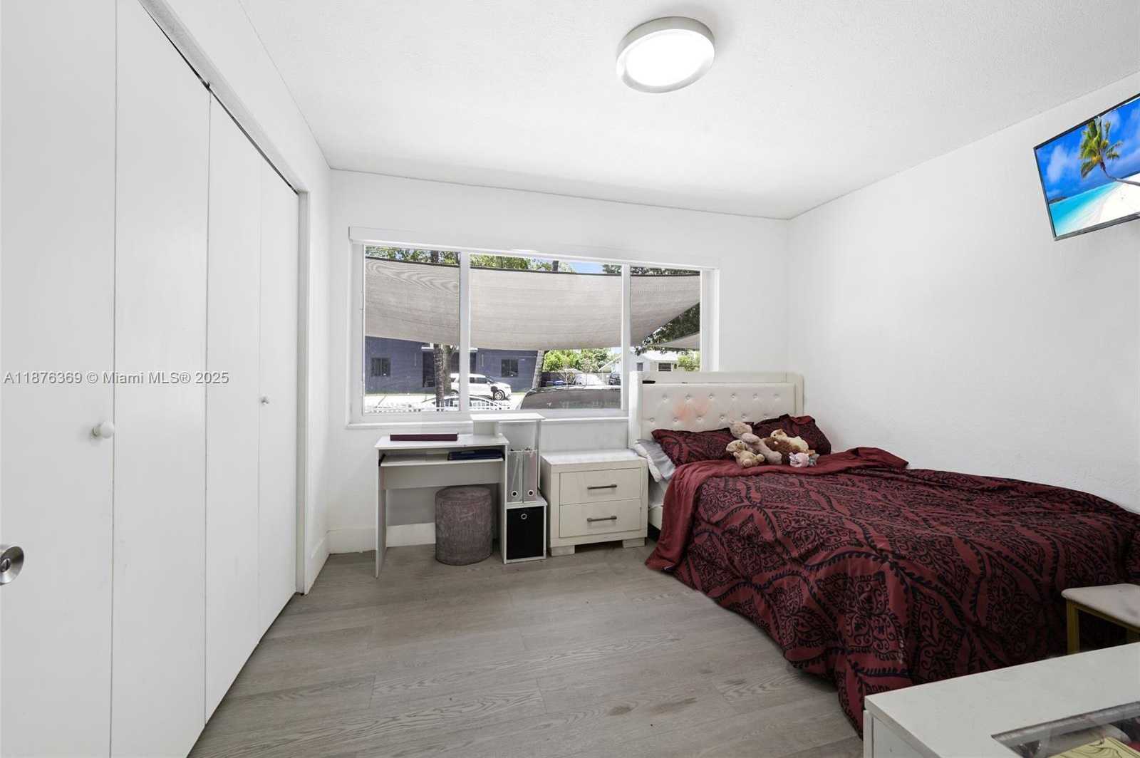 Small Image of 6404 MEADE ST, Hollywood Number 25