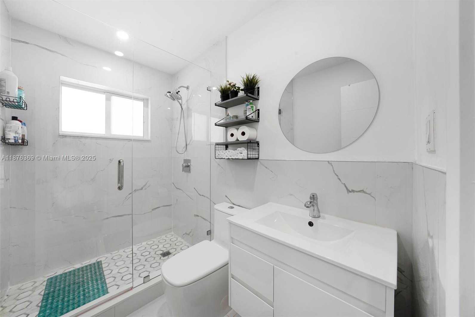 Small Image of 6404 MEADE ST, Hollywood Number 6
