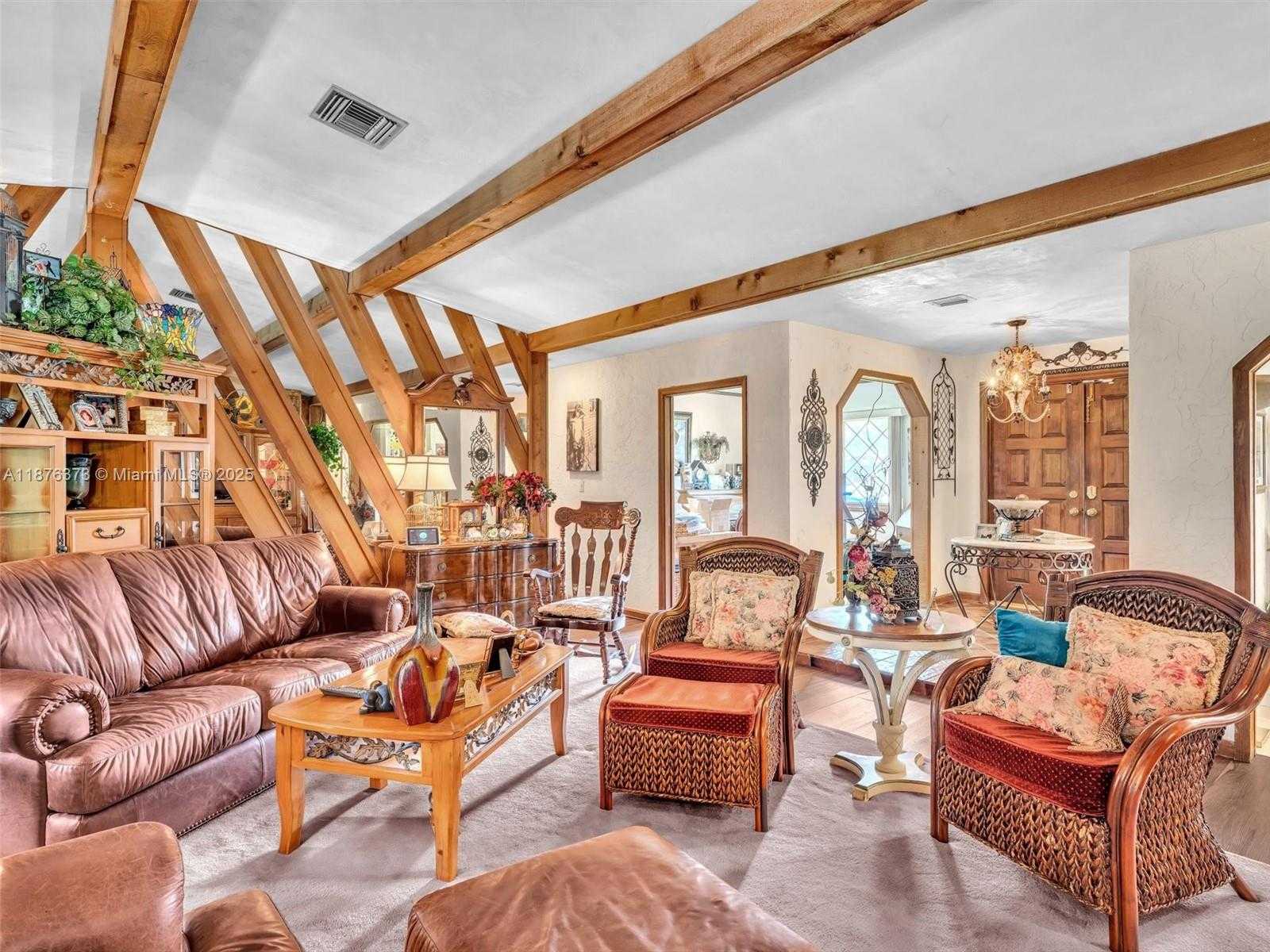 Small Image of 5310 SOUTH WEST 109TH AVE, Davie Number 11