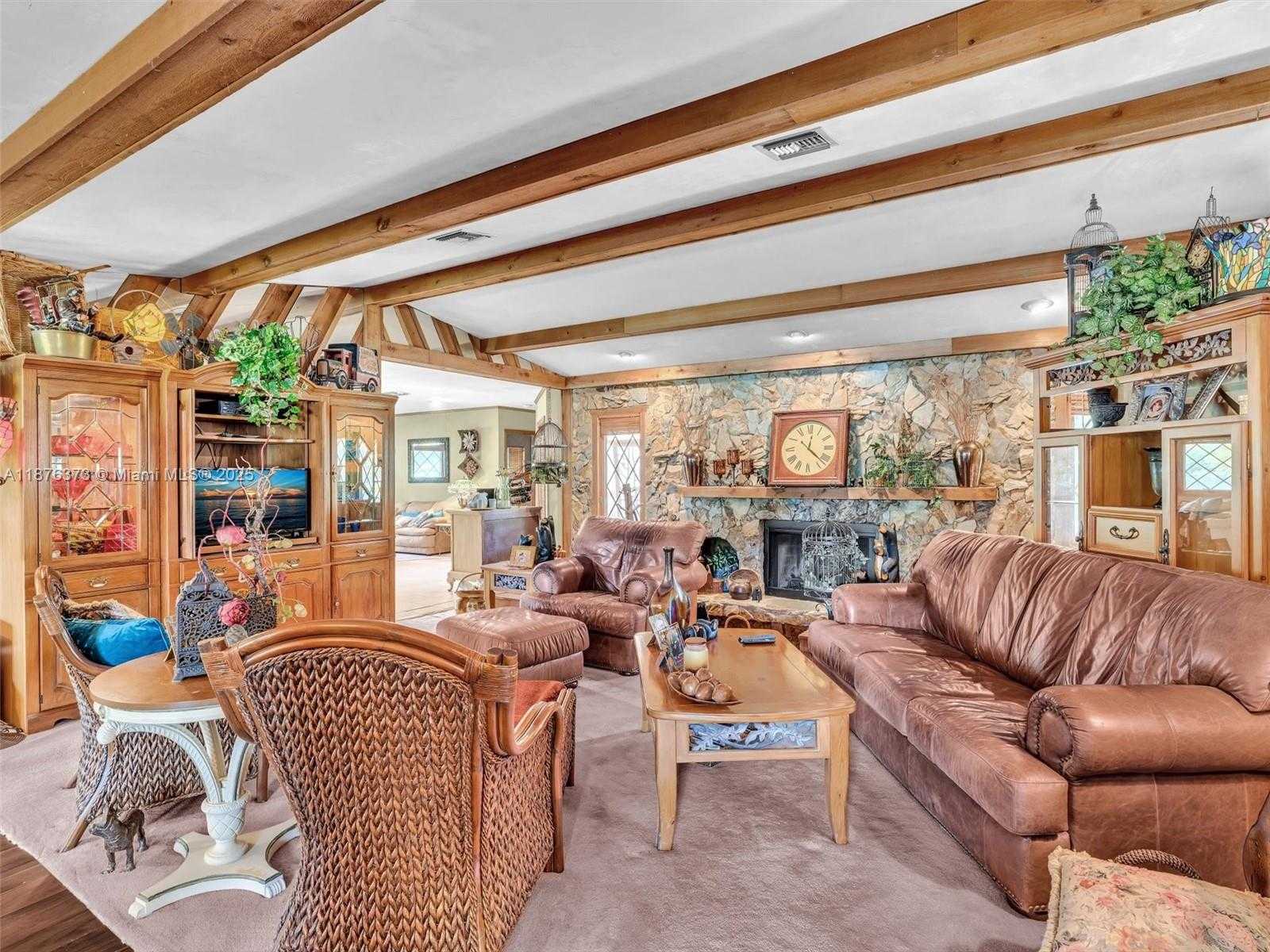 Small Image of 5310 SOUTH WEST 109TH AVE, Davie Number 16
