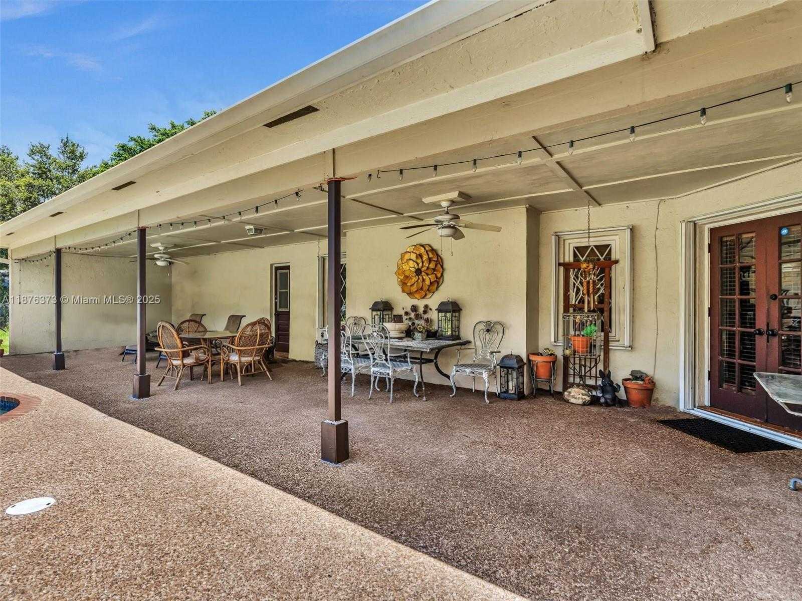 Small Image of 5310 SOUTH WEST 109TH AVE, Davie Number 58