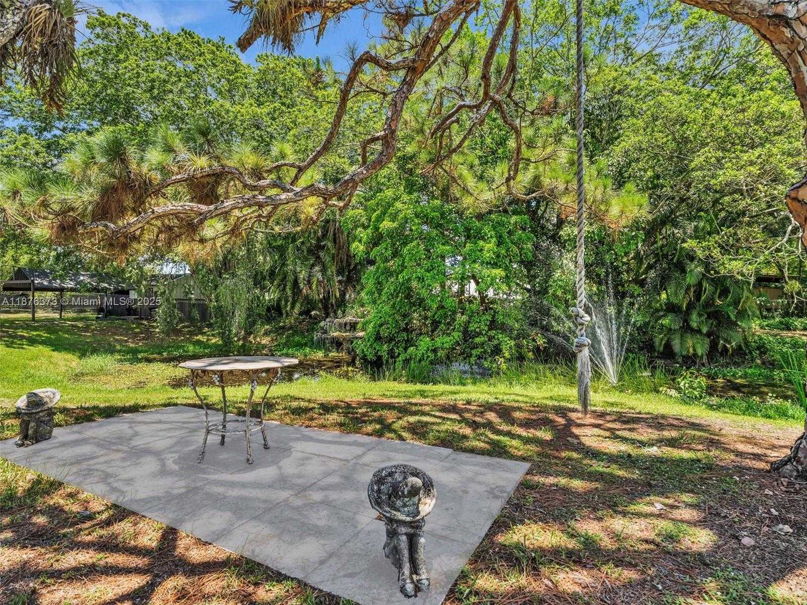 Small Image of 5310 SOUTH WEST 109TH AVE, Davie Number 63