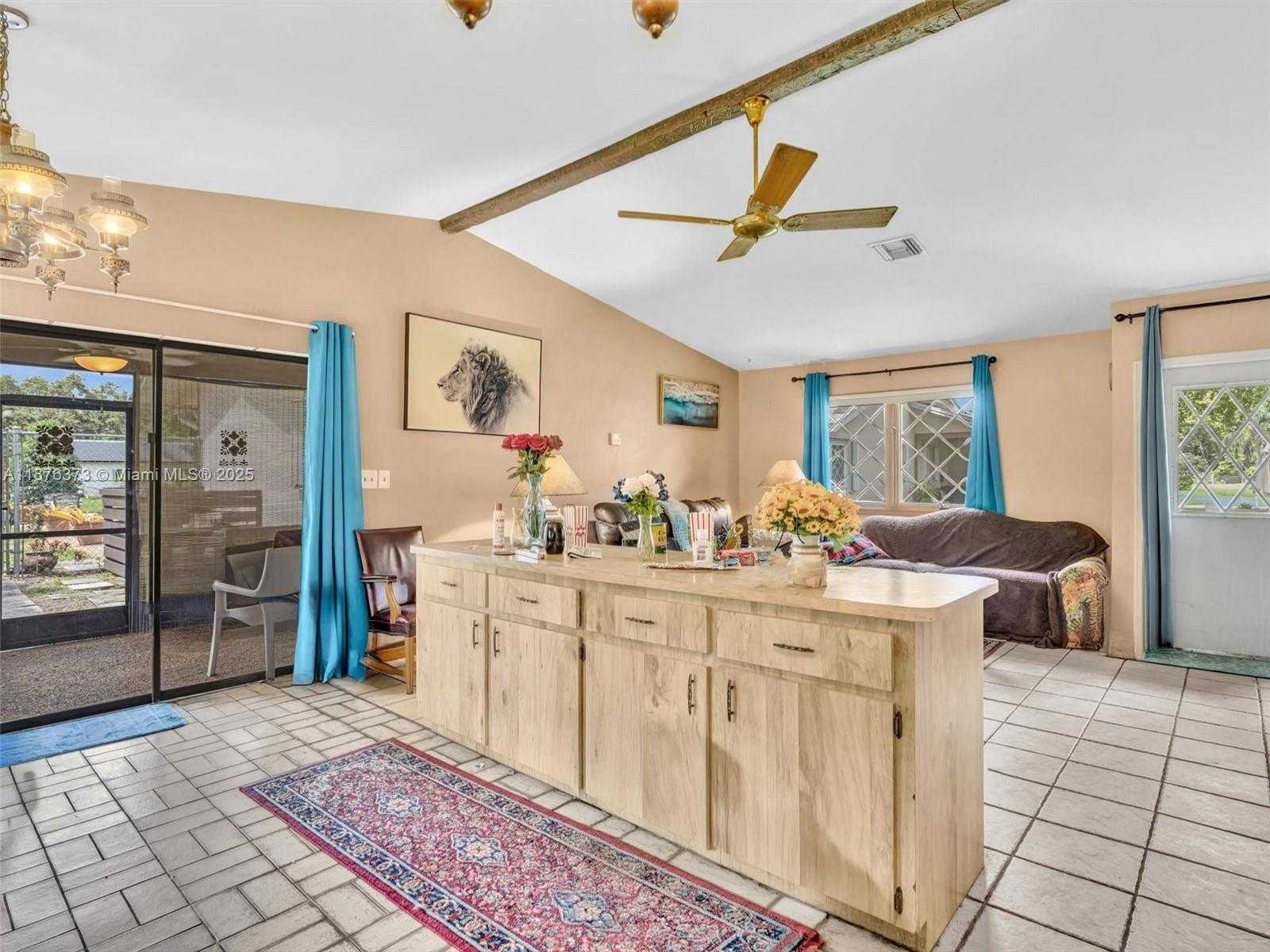 Small Image of 5310 SOUTH WEST 109TH AVE, Davie Number 75