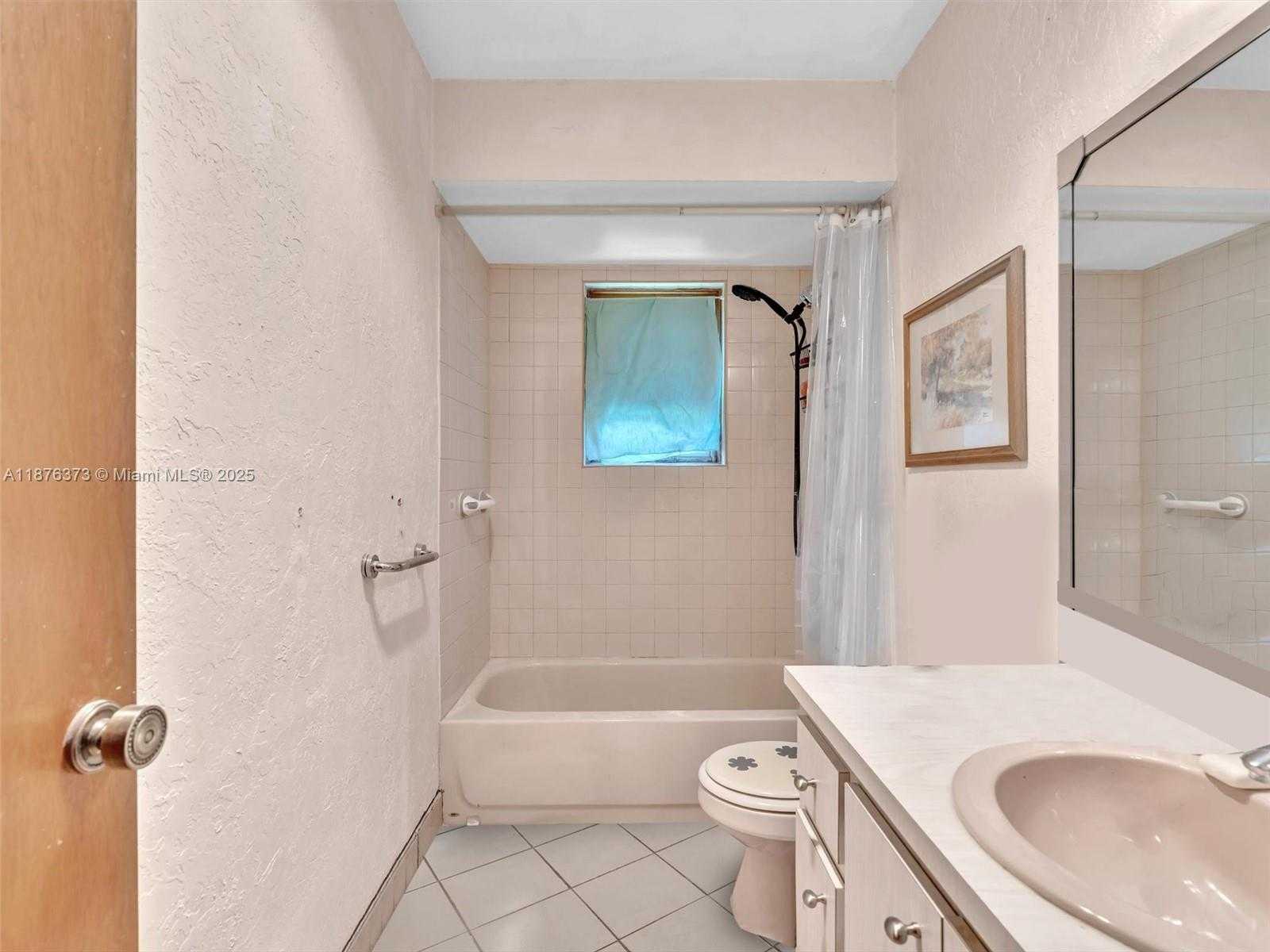 Small Image of 5310 SOUTH WEST 109TH AVE, Davie Number 85