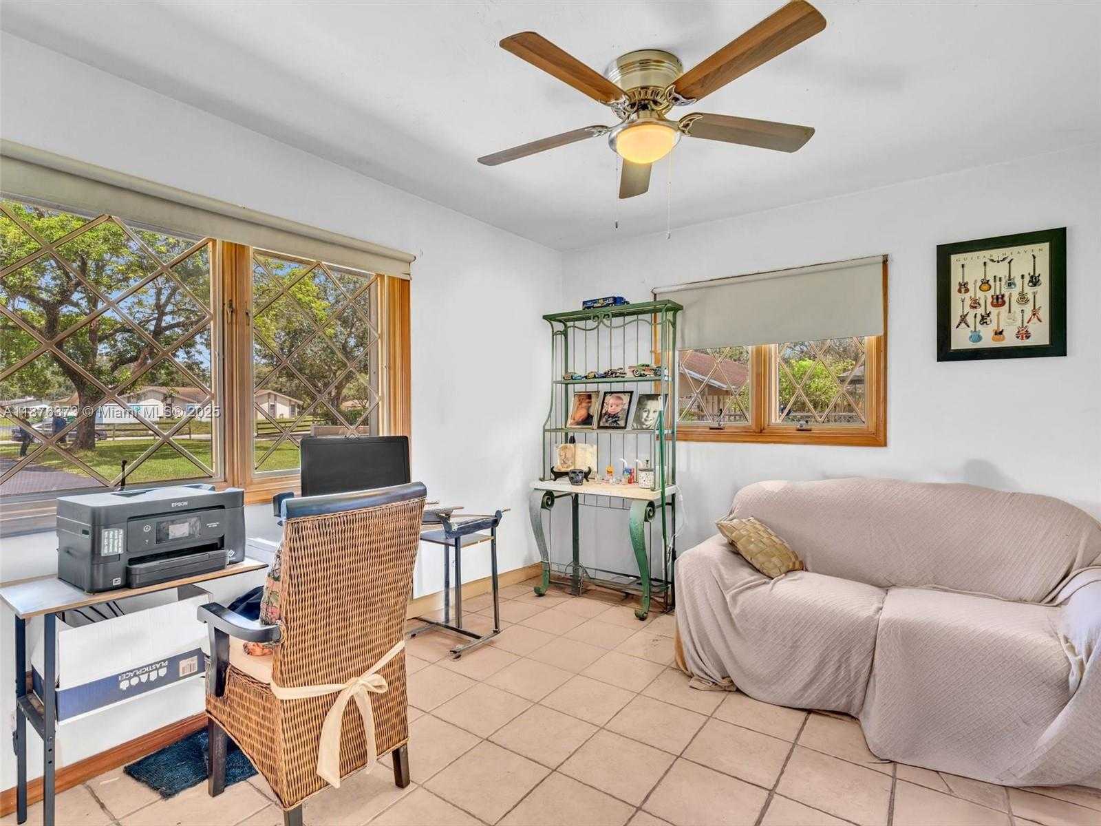 Small Image of 5310 SOUTH WEST 109TH AVE, Davie Number 89