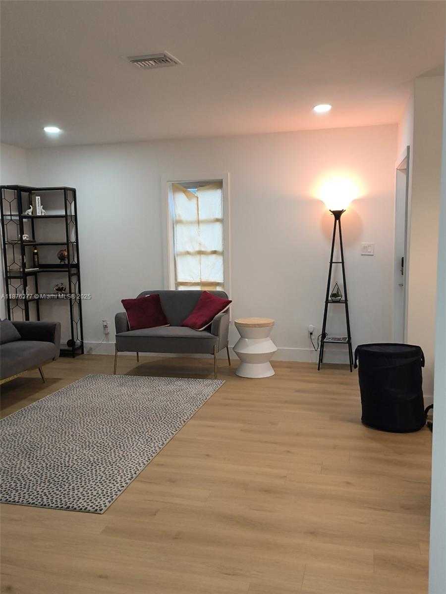 Small Image of 839 NORTH WEST 13TH AVE, Fort Lauderdale Number 15
