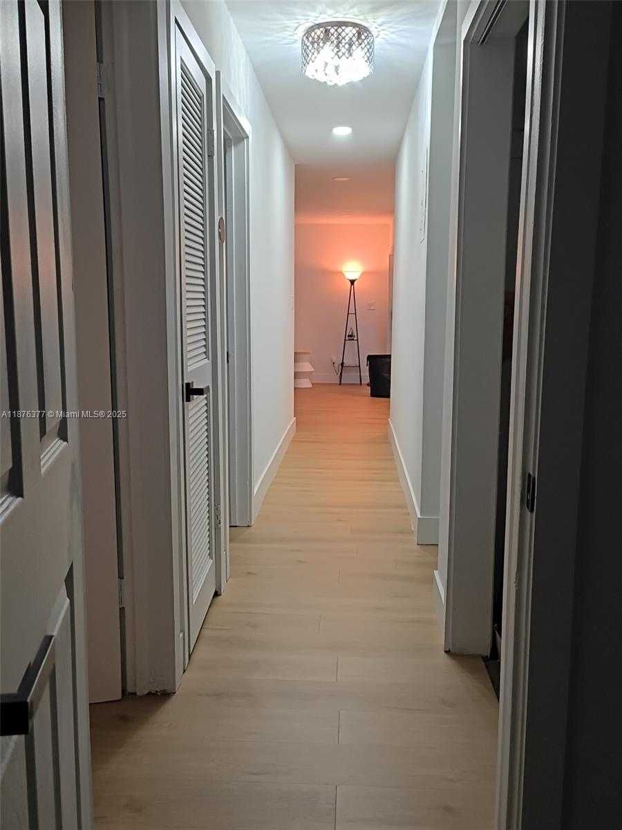 Small Image of 839 NORTH WEST 13TH AVE, Fort Lauderdale Number 7
