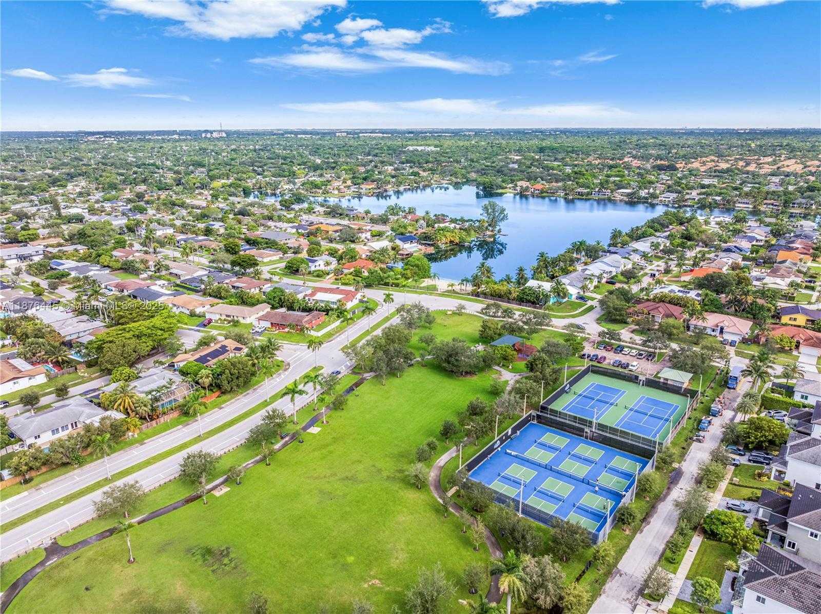 Small Image of 20011 SOUTH WEST 84TH AVE, Cutler Bay Number 27