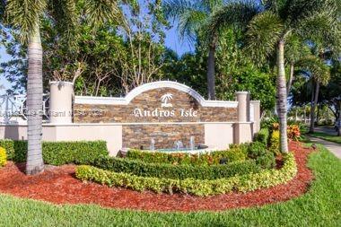 Small Image of 8525 PINE CAY, West Palm Beach Number 1