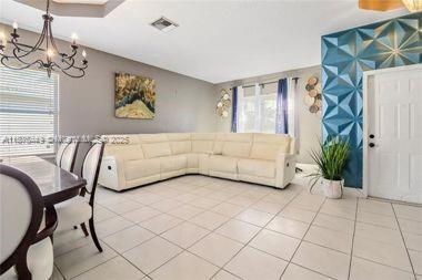 Small Image of 8525 PINE CAY, West Palm Beach Number 11