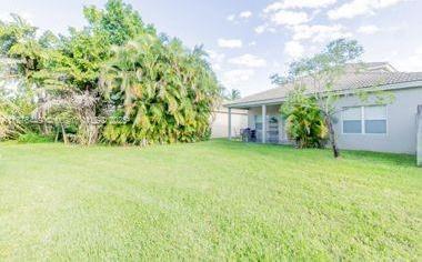 Small Image of 8525 PINE CAY, West Palm Beach Number 35