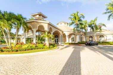 Small Image of 8525 PINE CAY, West Palm Beach Number 5