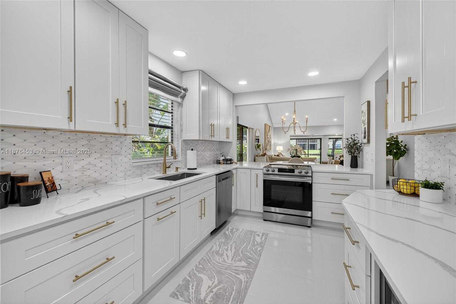 Small Image of 21695 ARRIBA REAL, Boca Raton Number 15
