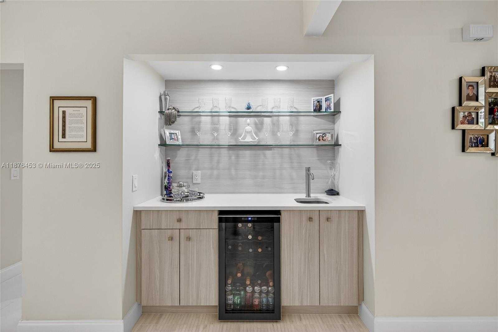 Small Image of 21695 ARRIBA REAL, Boca Raton Number 19