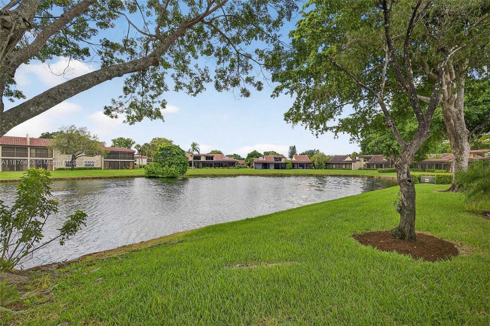 Small Image of 21695 ARRIBA REAL, Boca Raton Number 47
