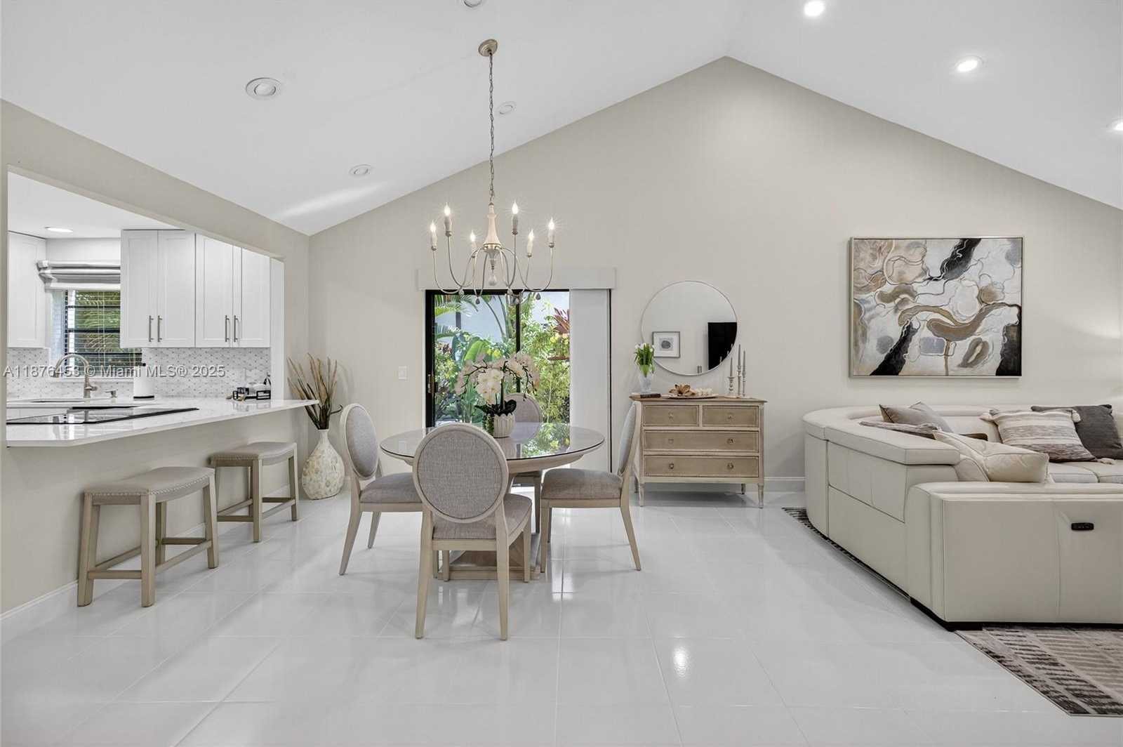 Small Image of 21695 ARRIBA REAL, Boca Raton Number 5