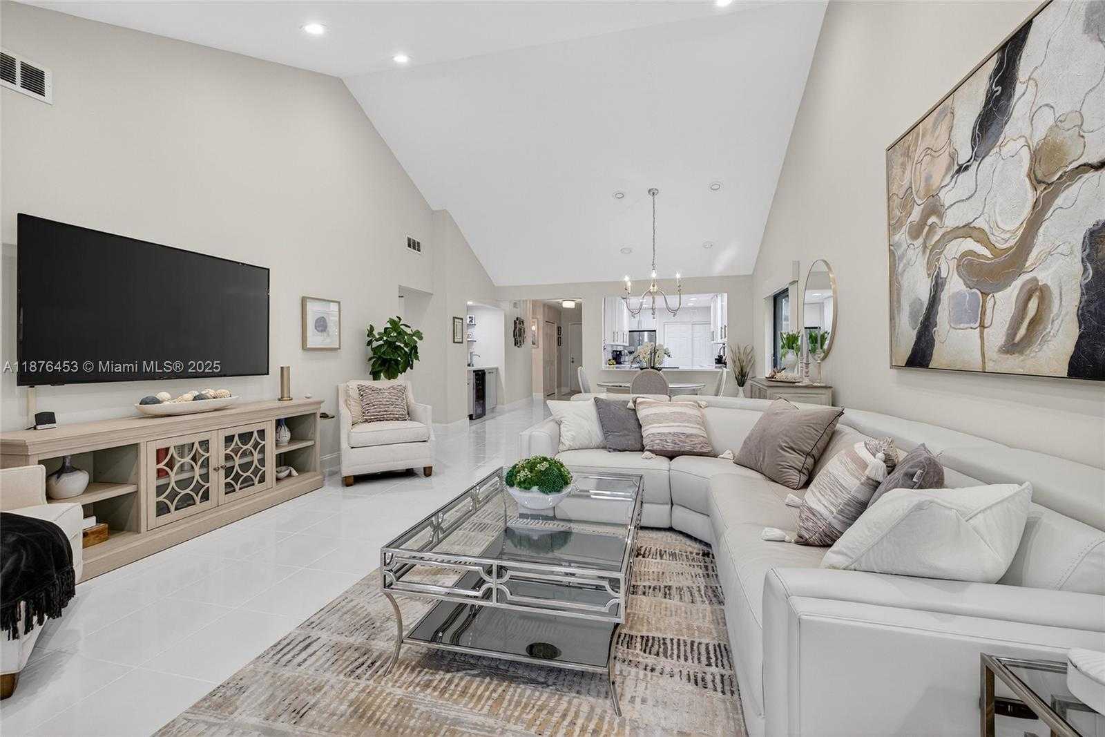 Small Image of 21695 ARRIBA REAL, Boca Raton Number 7
