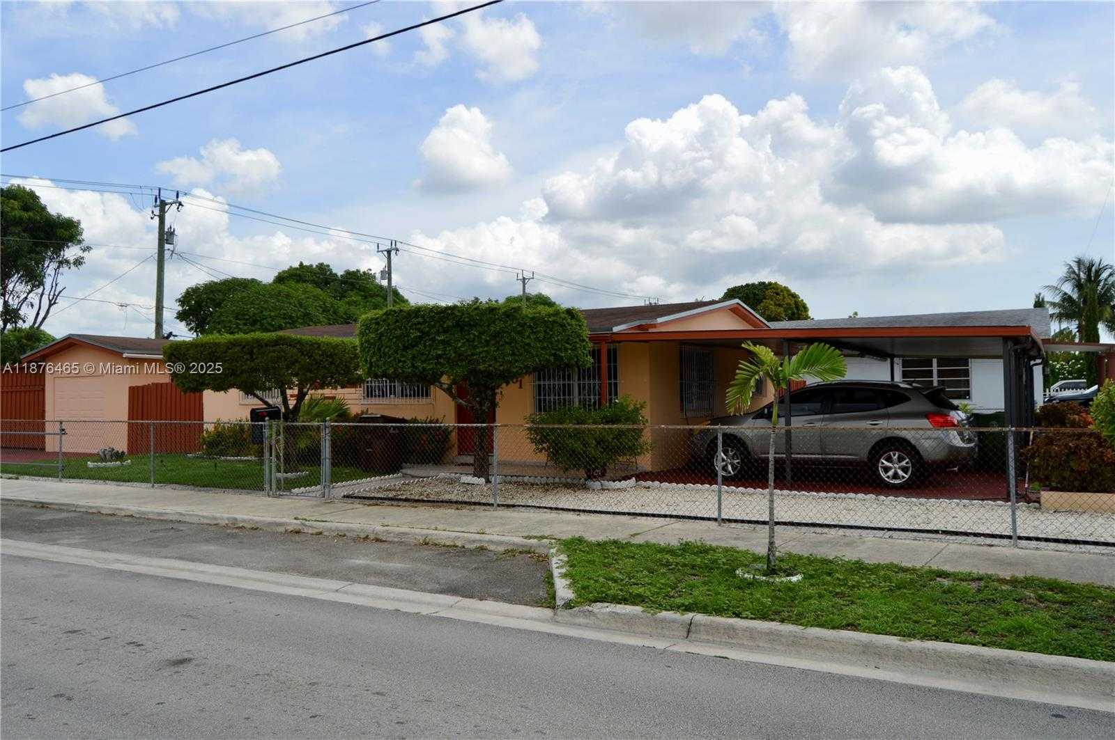 Small Image of 601 EAST 33RD ST, Hialeah Number 4
