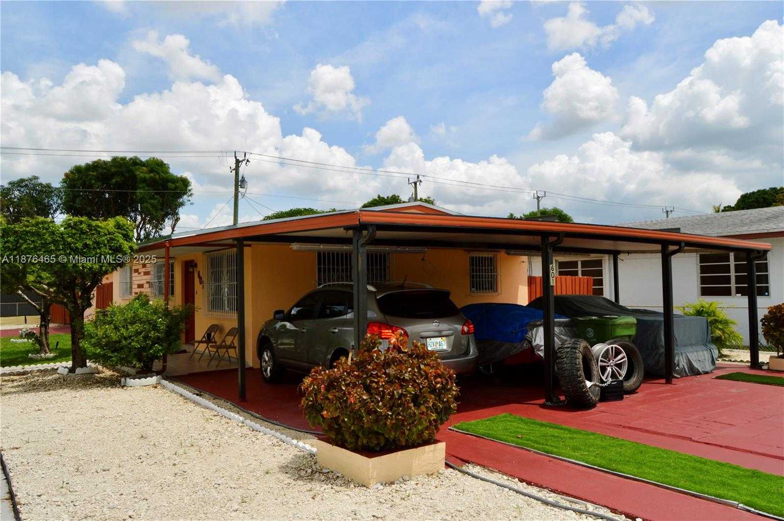 Small Image of 601 EAST 33RD ST, Hialeah Number 7