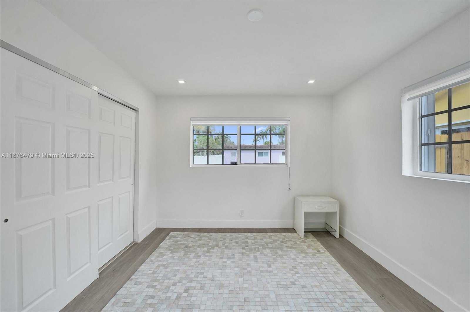 Small Image of 2101 NORTH 15TH AVE, Hollywood Number 54