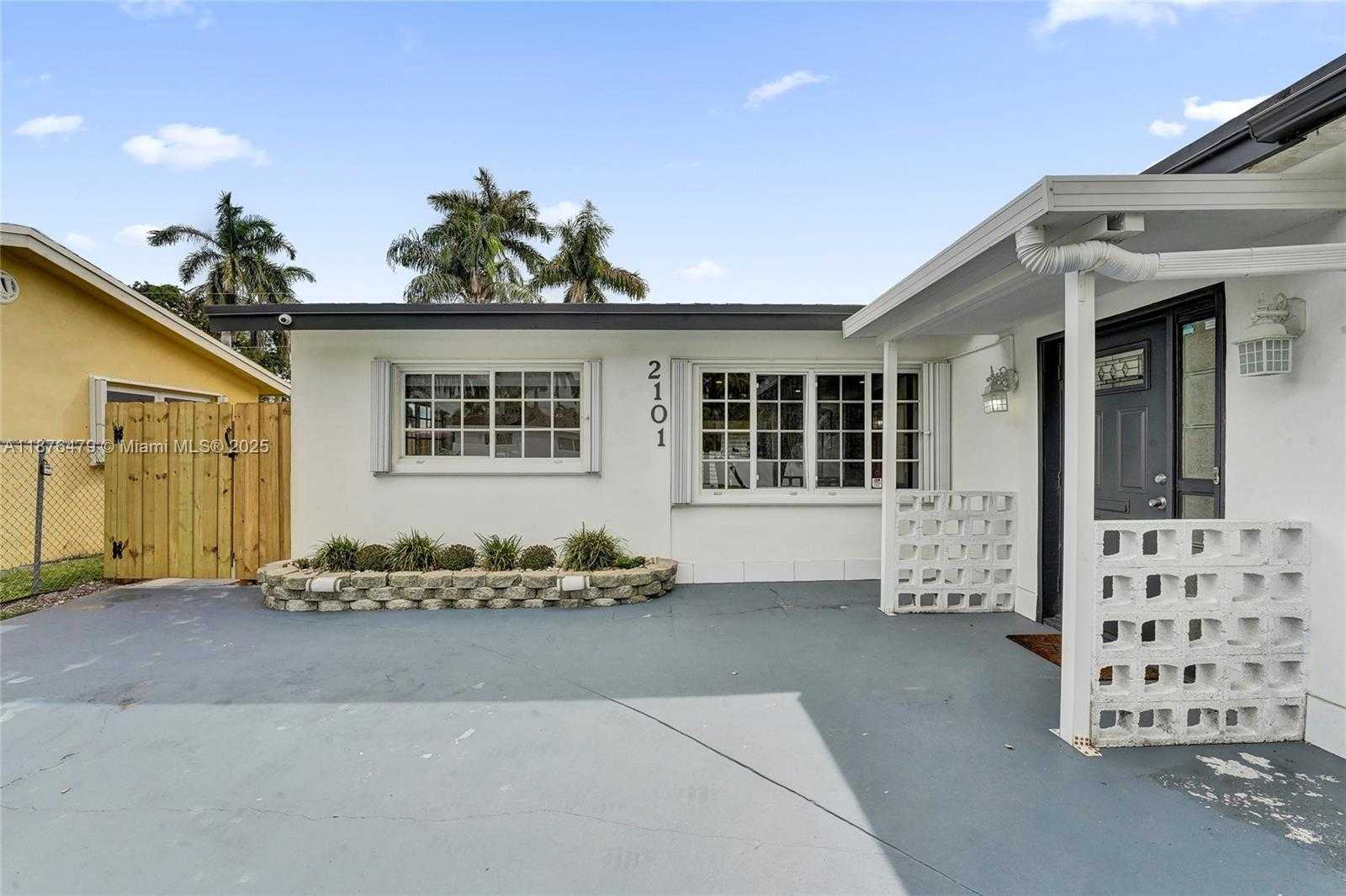Small Image of 2101 NORTH 15TH AVE, Hollywood Number 58