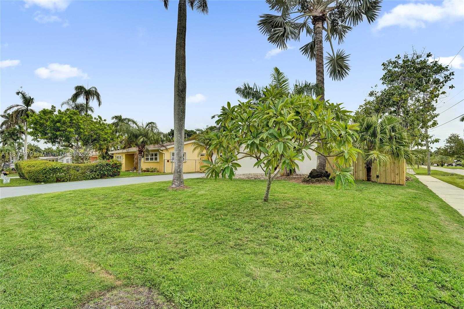 Small Image of 2101 NORTH 15TH AVE, Hollywood Number 63